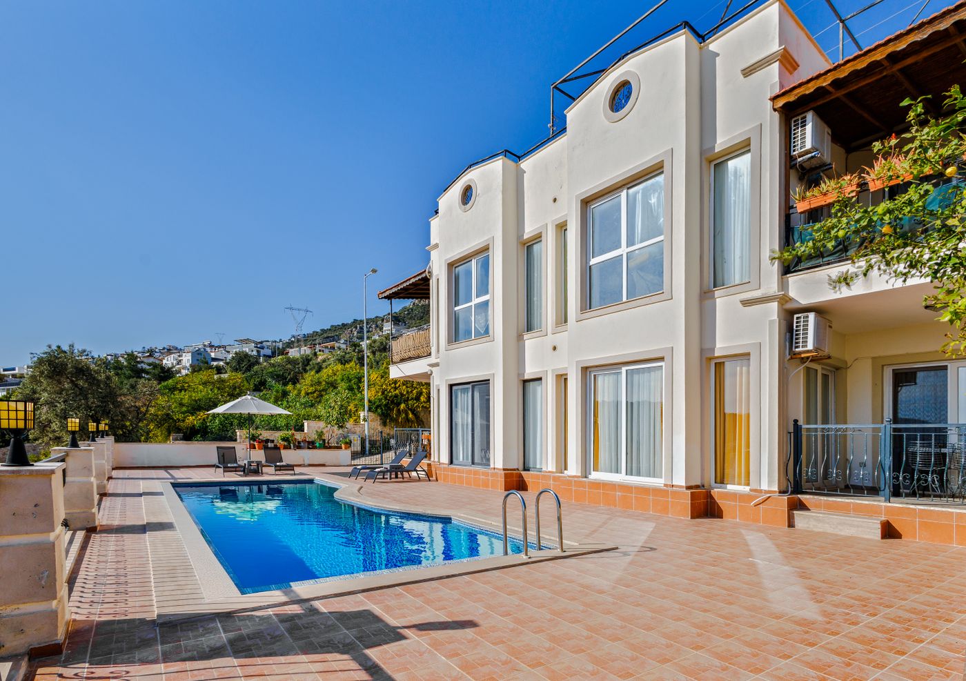 Villa Zeytin Gölgesi