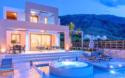Villa Arya
